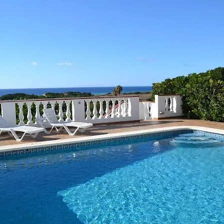 Willa Mara - Semi Detached With Sea Views *