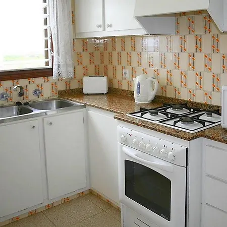 Mara - Semi Detached With Sea Views Willa *