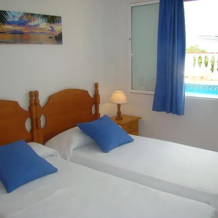 Mara - Semi Detached With Sea Views * Son Bou